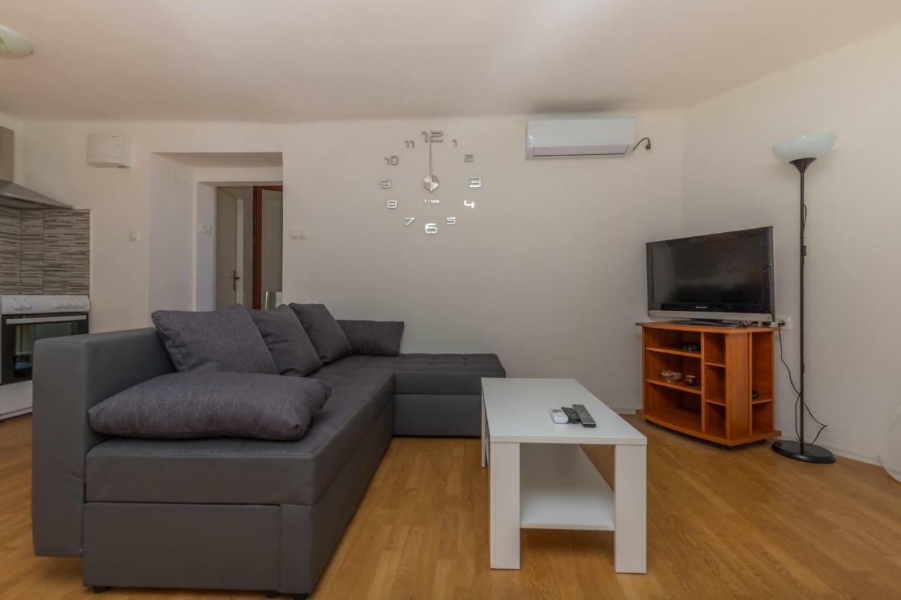Appartement App Cor2 à Selce Extérieur photo