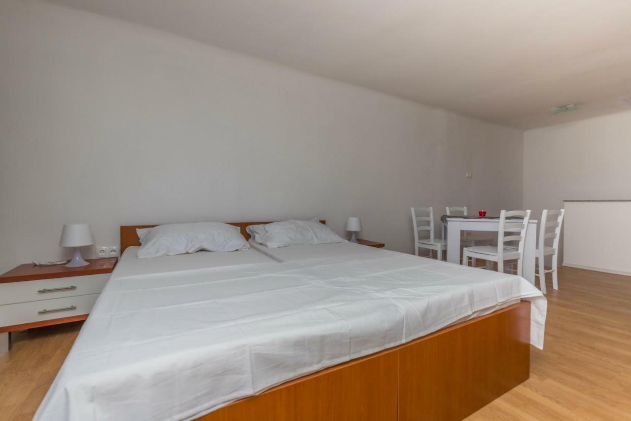 Appartement App Cor2 à Selce Extérieur photo